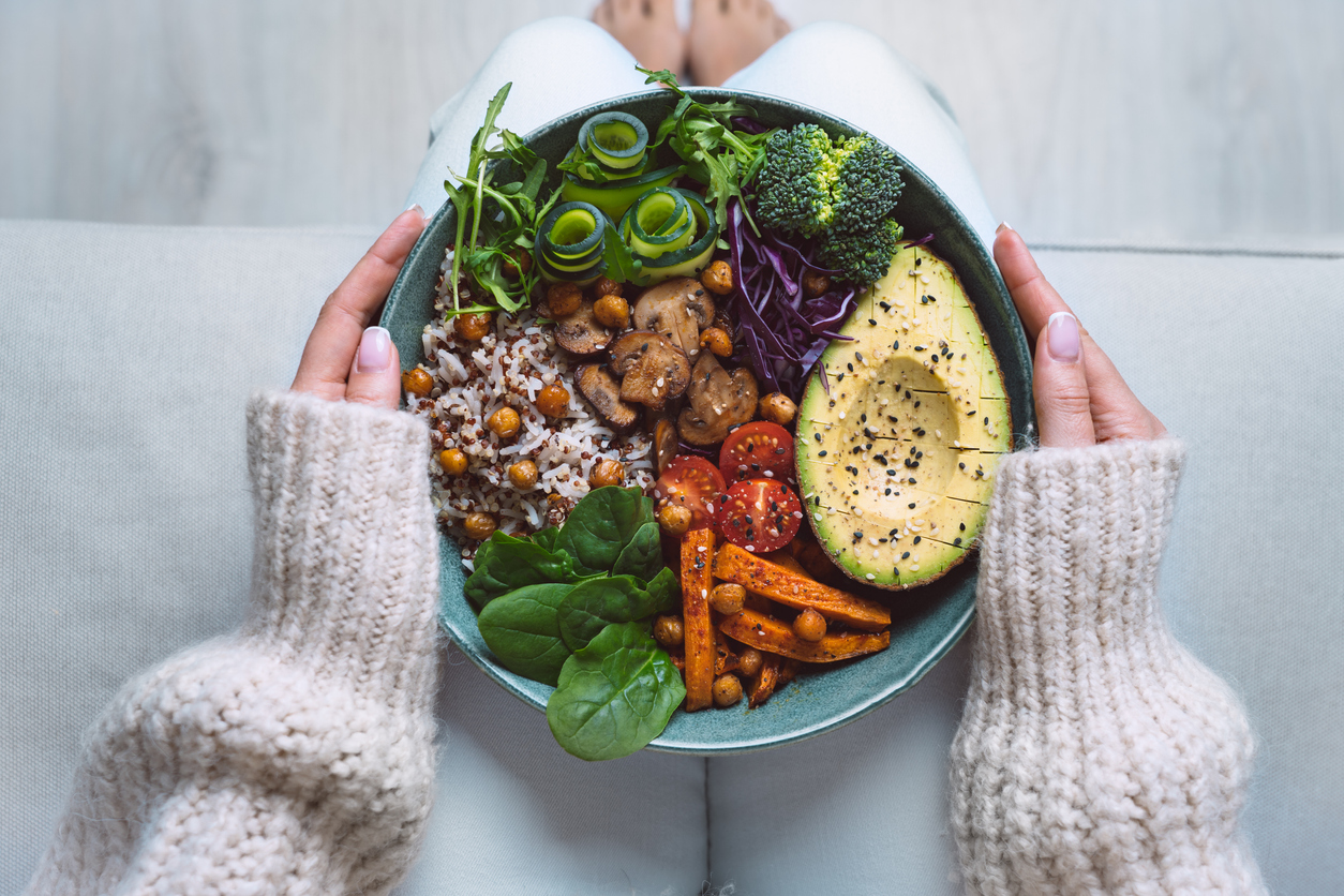 Buddha bowl with fresh vegetables.