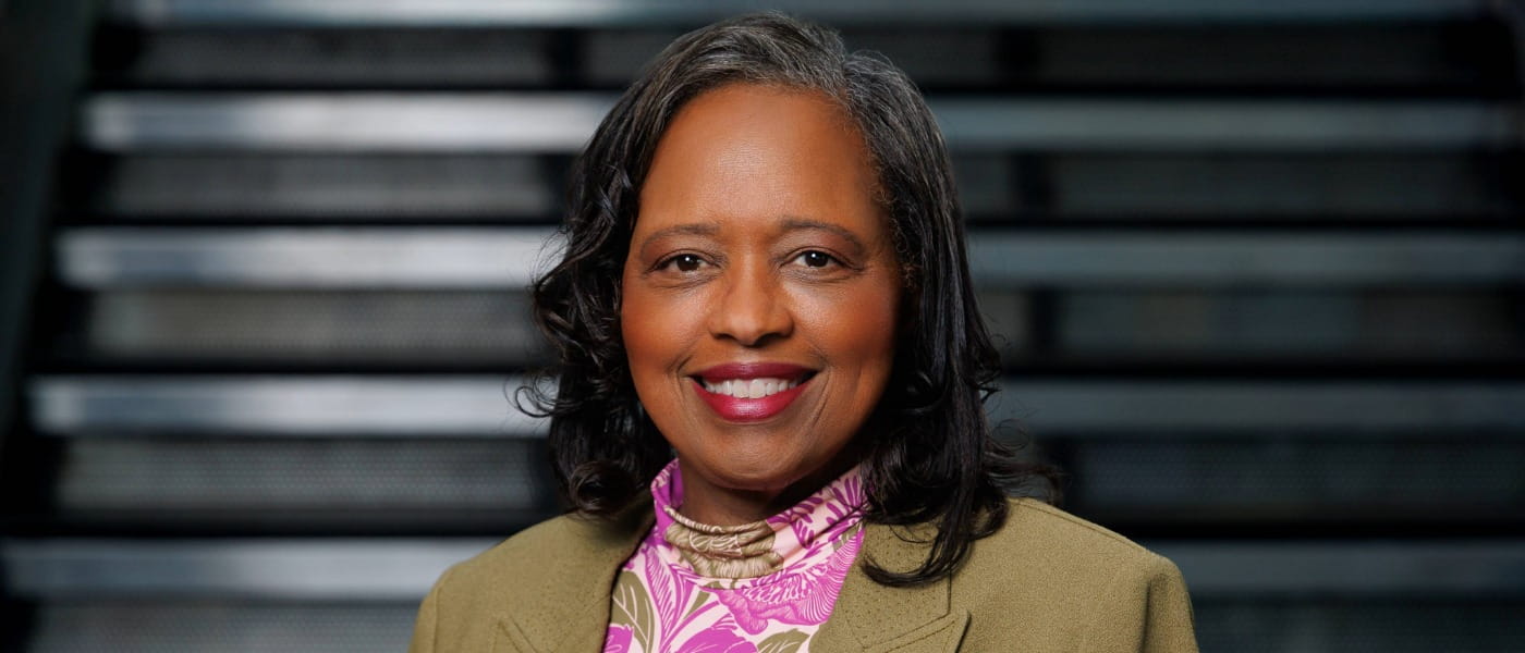 Shelly Buck